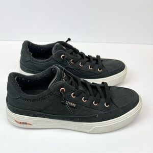 Skechers Black Sneakers with Cream Sole